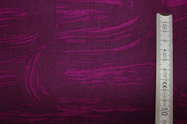 Designerbaumwollstoff Brushy aubergine  (10 cm)